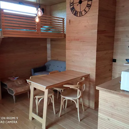 Campsite En El Arbol Costa Da Morte *