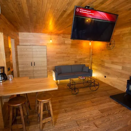 En El Arbol Costa Da Morte Camping Muxía